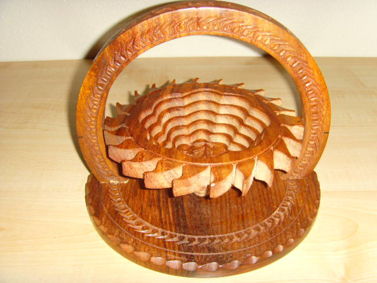 Picture of Angel Wood Handcraft Candy Fruit Decorative Kitchen Collapsible candy 8" sun shape basket