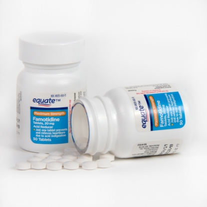 Picture of Equate Maximum Strength Famotidine Tablets 20 mg Acid Reducer for Heartburn Relief 100 Count