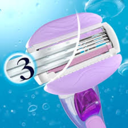 Gillette Venus Comfort Glide Women's Razor Handle and 12 Cartridges Freesia Scent