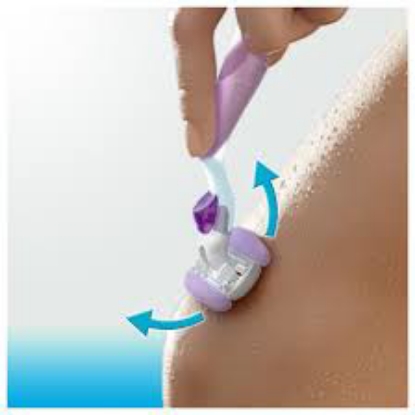 Gillette Venus Comfort Glide Women's Razor Handle and 12 Cartridges Freesia Scent