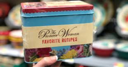 The Pioneer Woman Favorite Recipes Tin with 100 Recipes