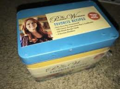 The Pioneer Woman Favorite Recipes Tin with 100 Recipes
