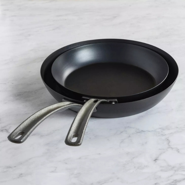 Viking Blue Steel 2 Piece Carbon Steel Naturally Nonstick Fry Pan Set