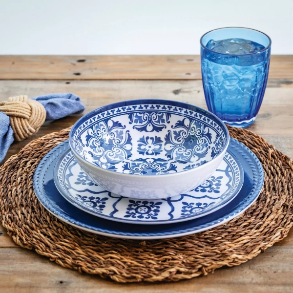 Member's Mark 18 Piece Melamine Dinnerware Set Assorted Colors
