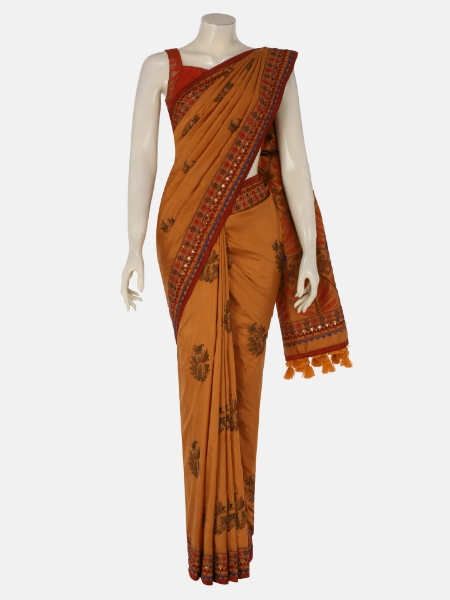 Picture of Copper Nakshi Kantha Silk Saree