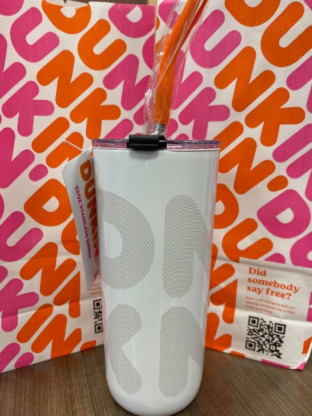 Picture of DUNKIN DONUTS 2021 White DNKN Logo 22oz Stainless Steel Sipper With Straw