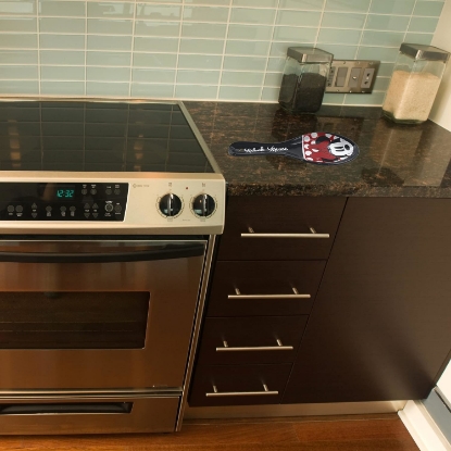 Picture of Classic Minnie Mouse Face with Polka Dots Ceramic Spoon Rest