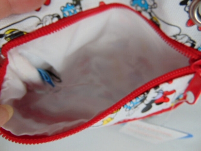Picture of Disney Minnie Mouse All Over Passport Bag White