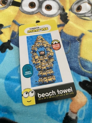 Picture of Disney Despicable Me Bunch of Minions Mingling Beach Towel 28" X 58"