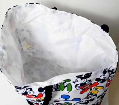 Picture of Disney Mickey Mouse String Hand Tote Bag White