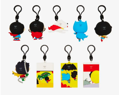 Picture of Dc Comics Classic Series 4 Figural Bag Clip Mystery Pack